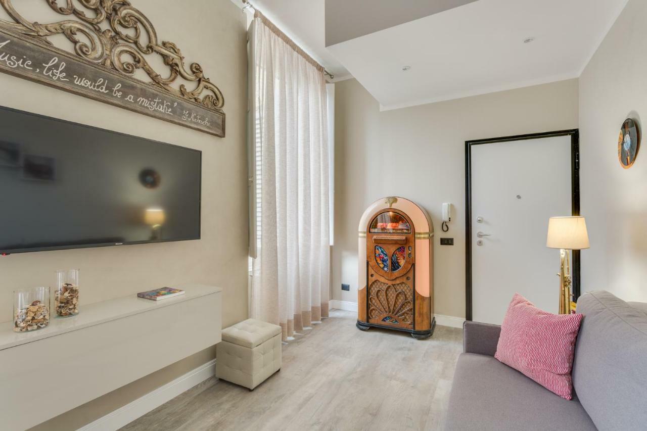 Cherubini Palace Thematic Apartment Florencia Exterior foto